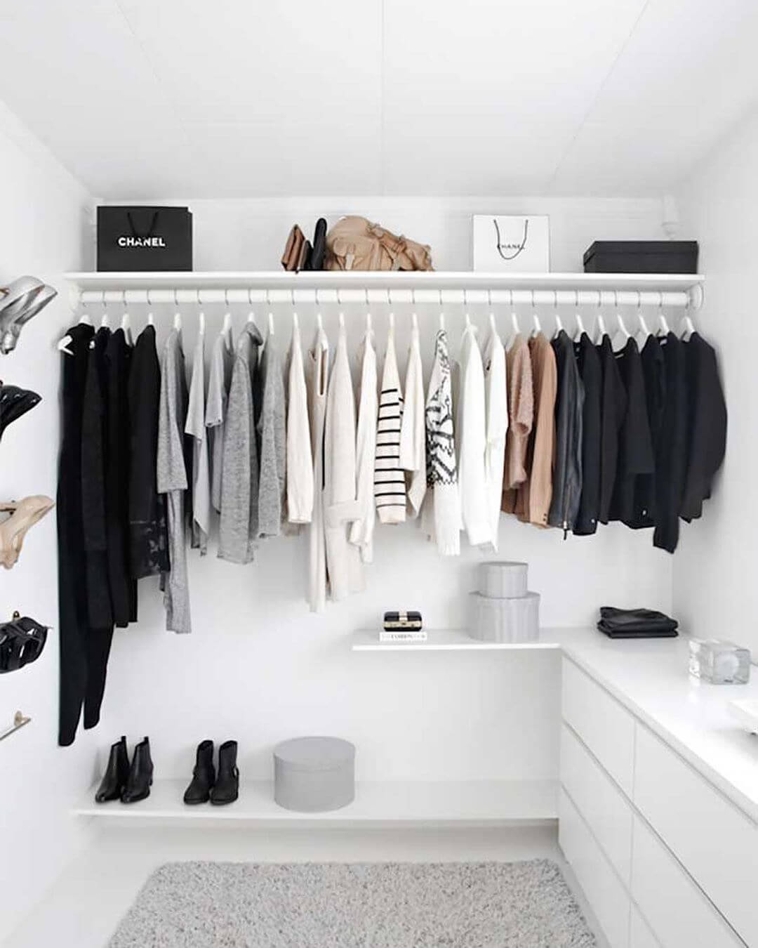 Como organizar o guarda-roupa